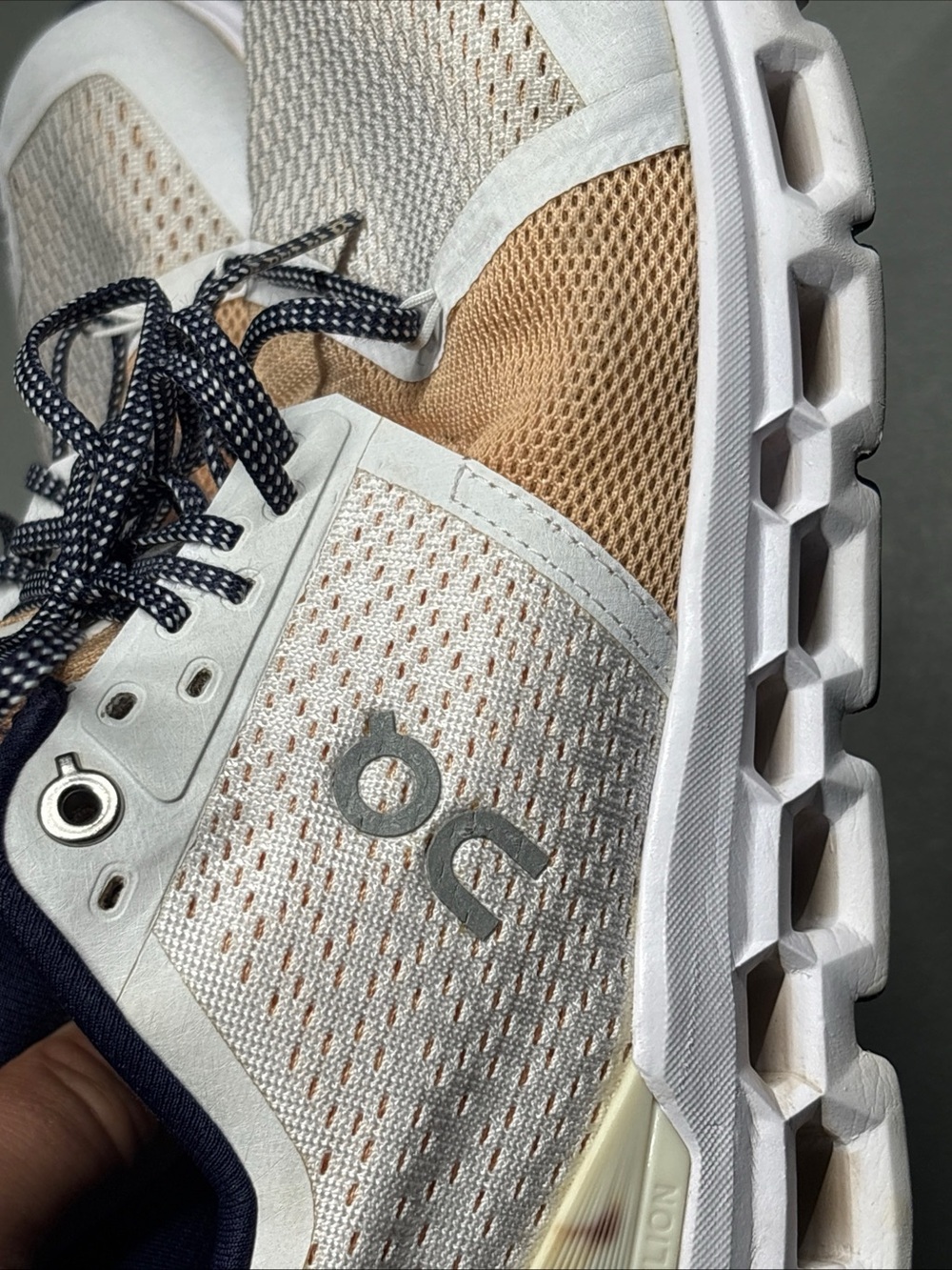 On Running Women's Cloudstratus Road Running Shoes White/Almond Size 9.5 - Picture 14 of 14